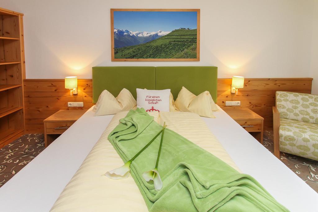 Hotel Oberwirt - Nahe An Saalbach Und Zell Am See, Viehhofen Sommercard Exterior photo