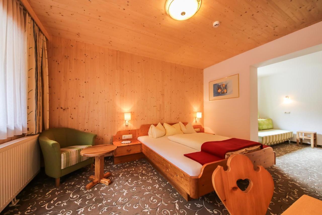 Hotel Oberwirt - Nahe An Saalbach Und Zell Am See, Viehhofen Sommercard Exterior photo